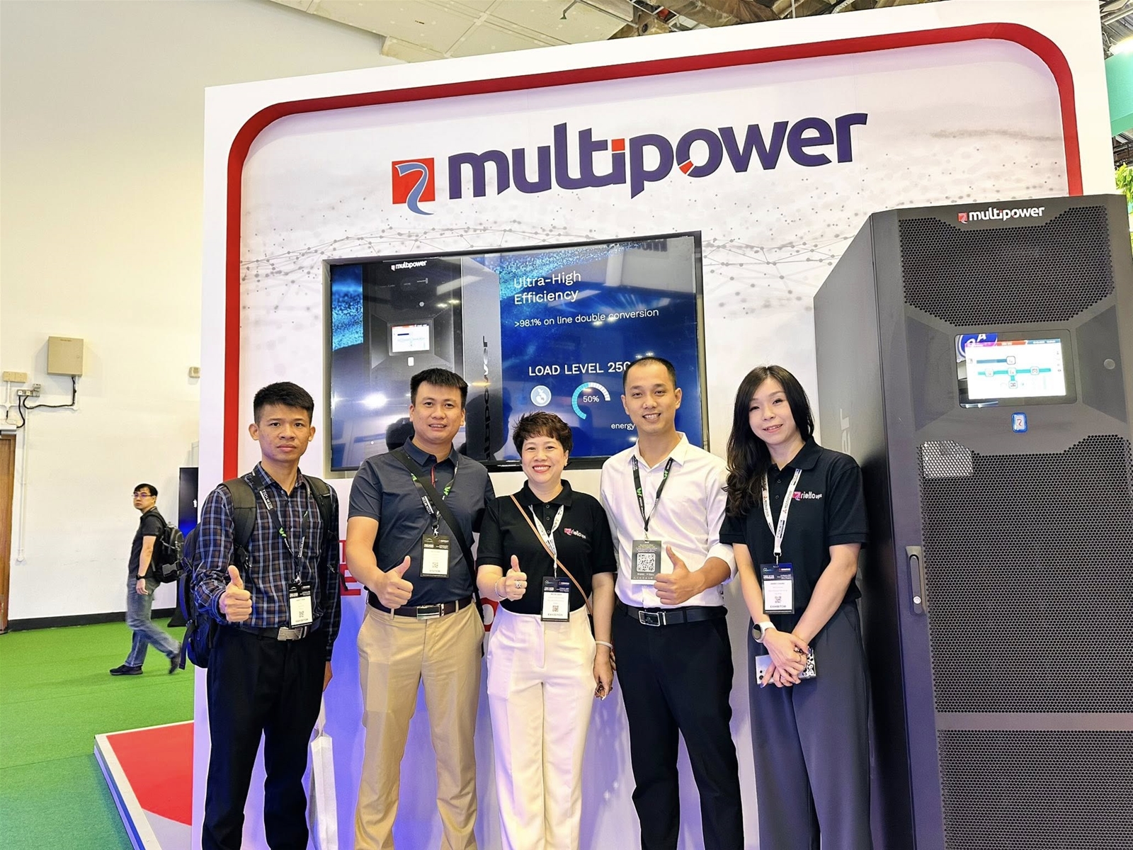 DALYTECH TẠI TRIỂN LÃM DÂT CENTER TECHWEEK SINGAPORE