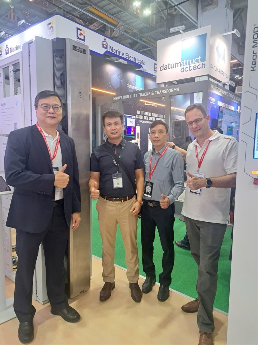 DALYTECH TẠI TRIỂN LÃM DÂT CENTER TECHWEEK SINGAPORE