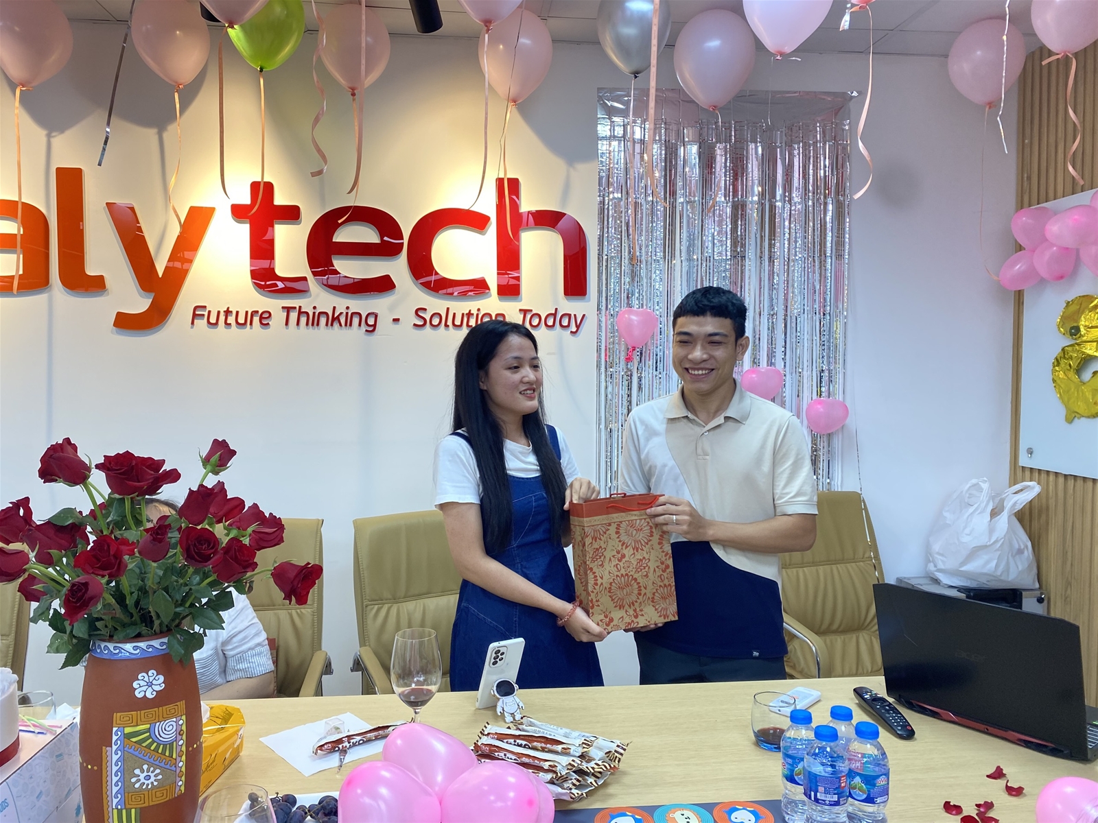 CHÚC MỪNG NGÀY PHỤ NỮ VIỆT NAM 20/10