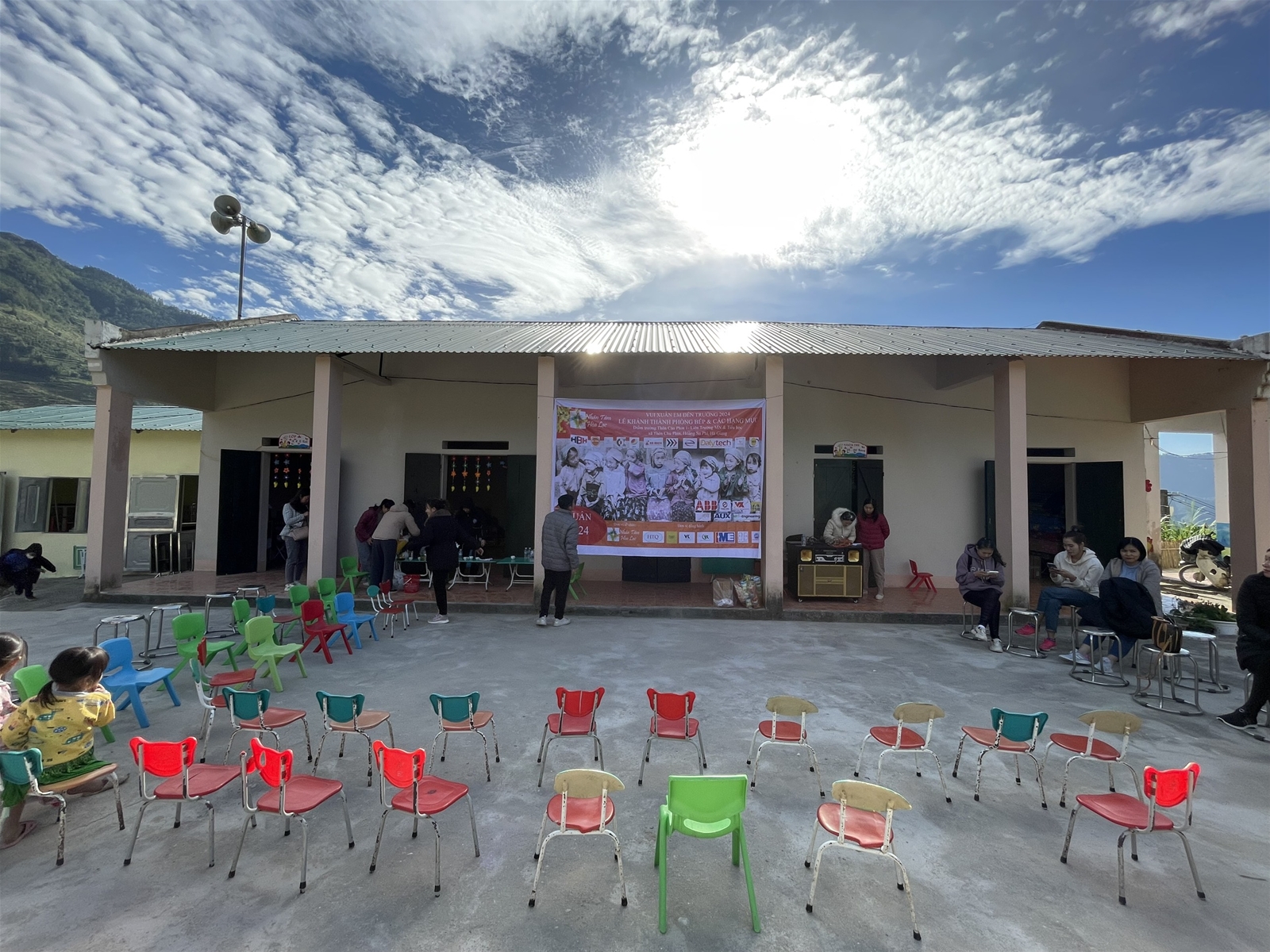 VUI XUÂN EM ĐẾN TRƯỜNG 2024 - ĐIỂM TRƯỜNG THÔN CÁO PHÌN 1 - LIÊN TRƯỜNG MẦM NON VÀ TIỀU HỌC THÔN THÈN XU PHÌN, HOÀNG SU PHÌ, HÀ GIANG
