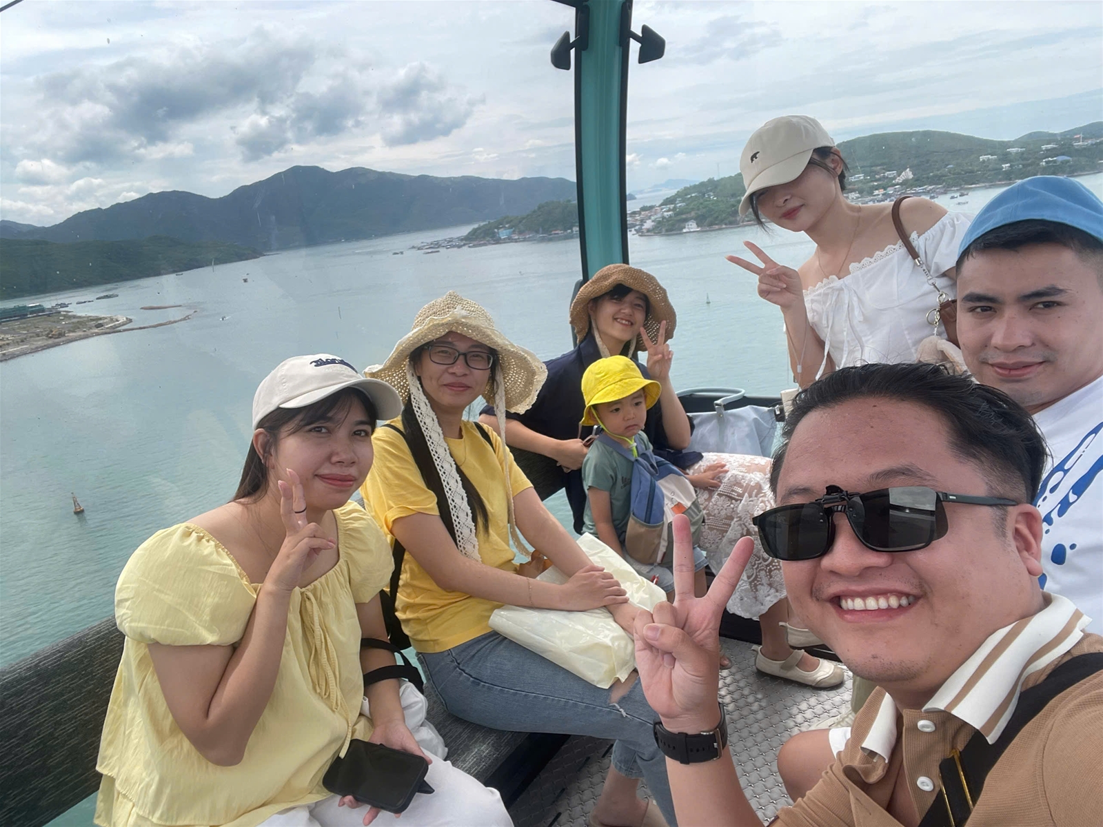 DU LỊCH 2025 - GALA KỶ NIỆM 8 NĂM THÀNH LẬP CÔNG TY