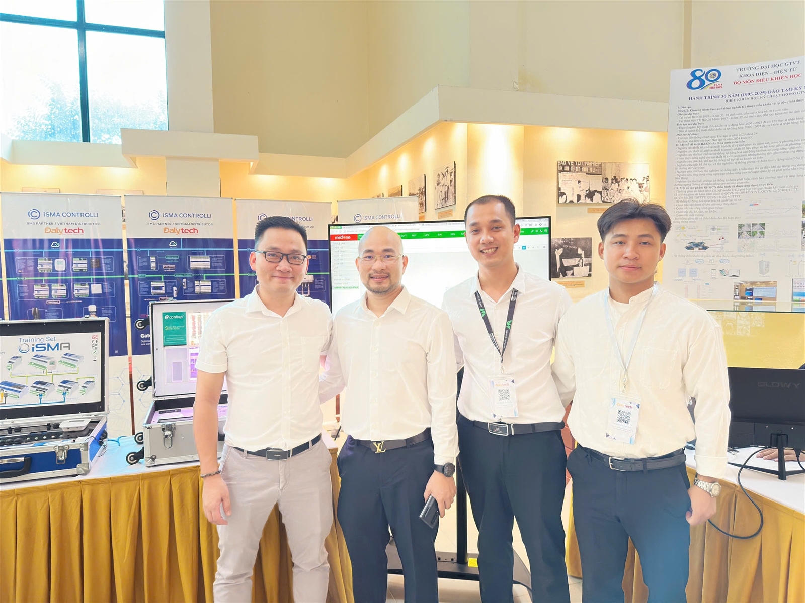 DALYTECH DỰ LỄ KỶ NIỆM 30 NĂM ĐÀO TẠO KỸ SƯ TỰ ĐỘNG HÓA - TRƯỜNG ĐẠI HỌC GIAO THÔNG VẬN TẢI