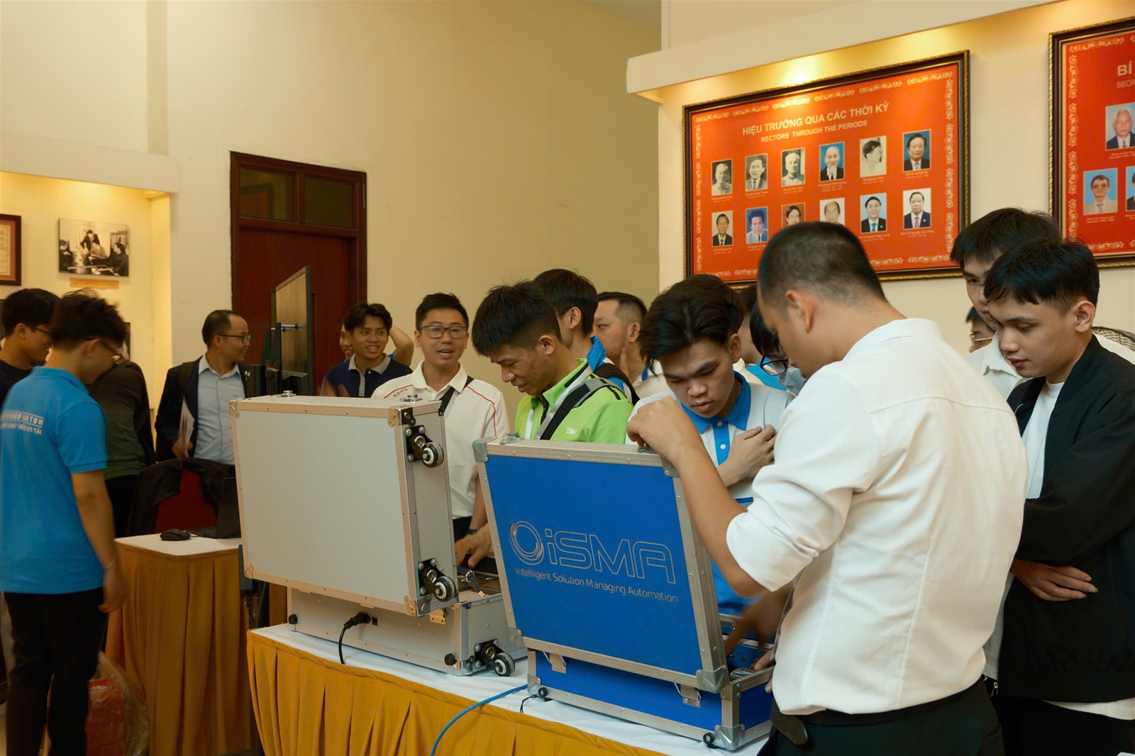 DALYTECH DỰ LỄ KỶ NIỆM 30 NĂM ĐÀO TẠO KỸ SƯ TỰ ĐỘNG HÓA - TRƯỜNG ĐẠI HỌC GIAO THÔNG VẬN TẢI