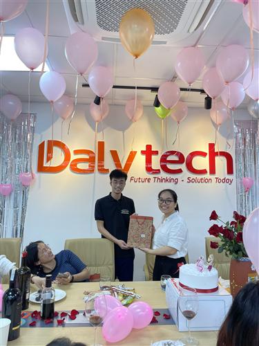 CÔNG TY DALYTECH CHÚC MỪNG NGÀY PHỤ NỮ VIỆT NAM 20/10